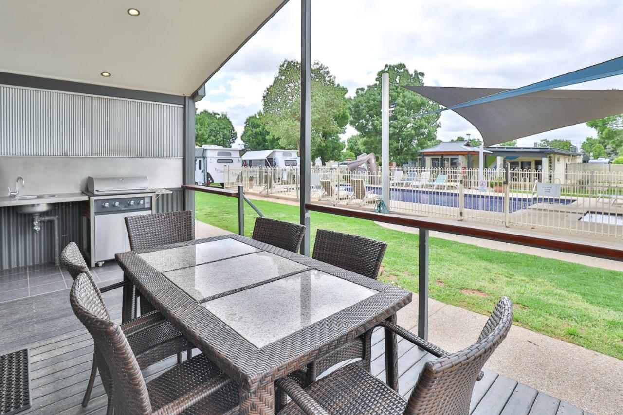 Отель Big4 Mildura Getaway Экстерьер фото