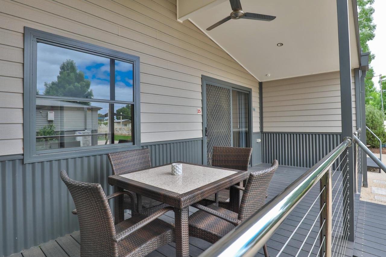 Отель Big4 Mildura Getaway Экстерьер фото