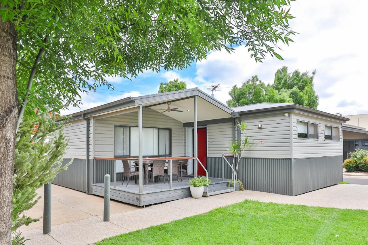 Отель Big4 Mildura Getaway Экстерьер фото