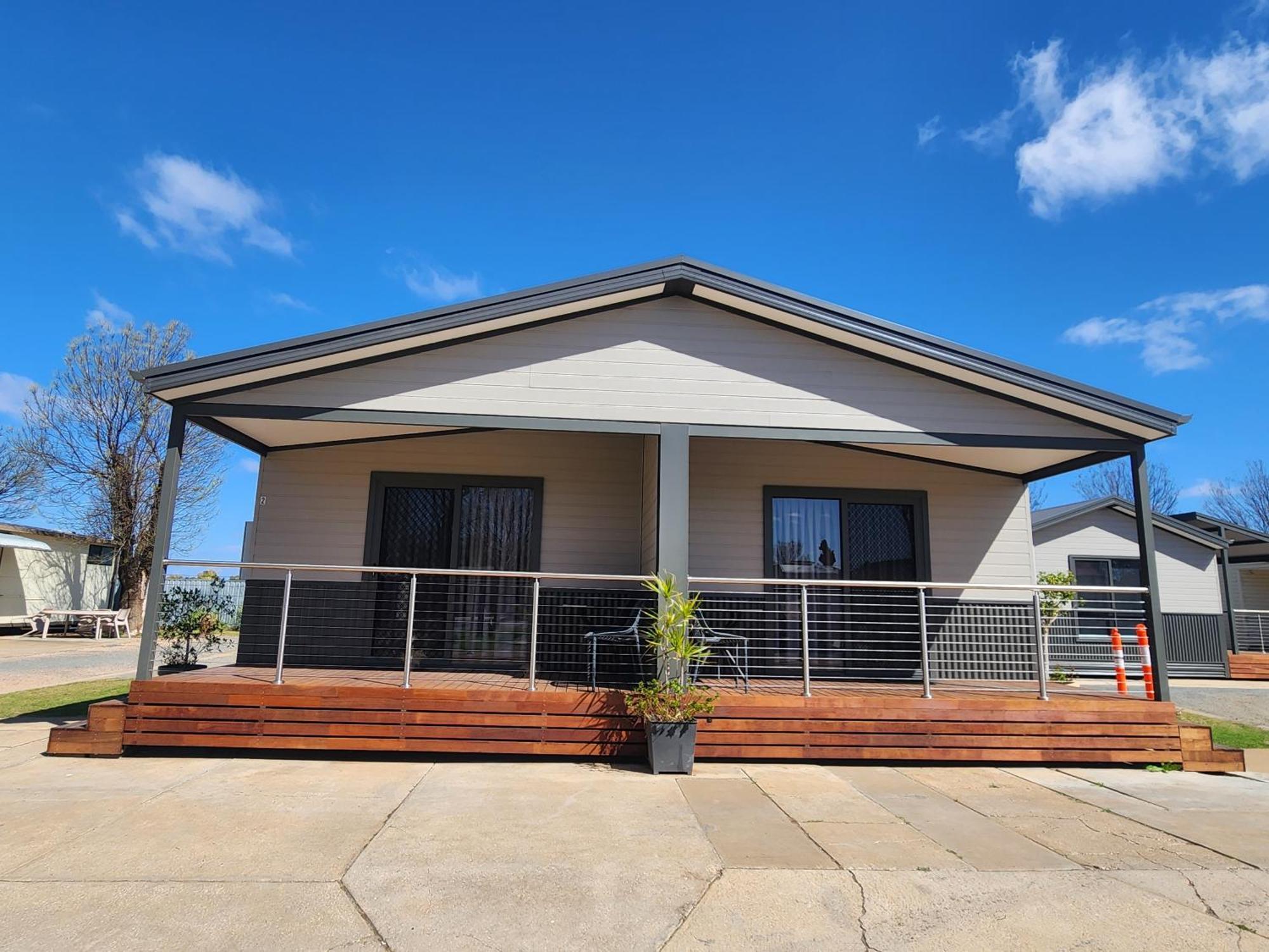 Отель Big4 Mildura Getaway Экстерьер фото