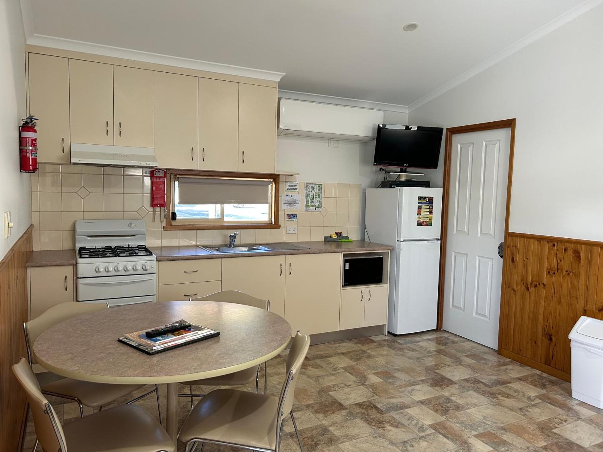 Отель Big4 Mildura Getaway Экстерьер фото