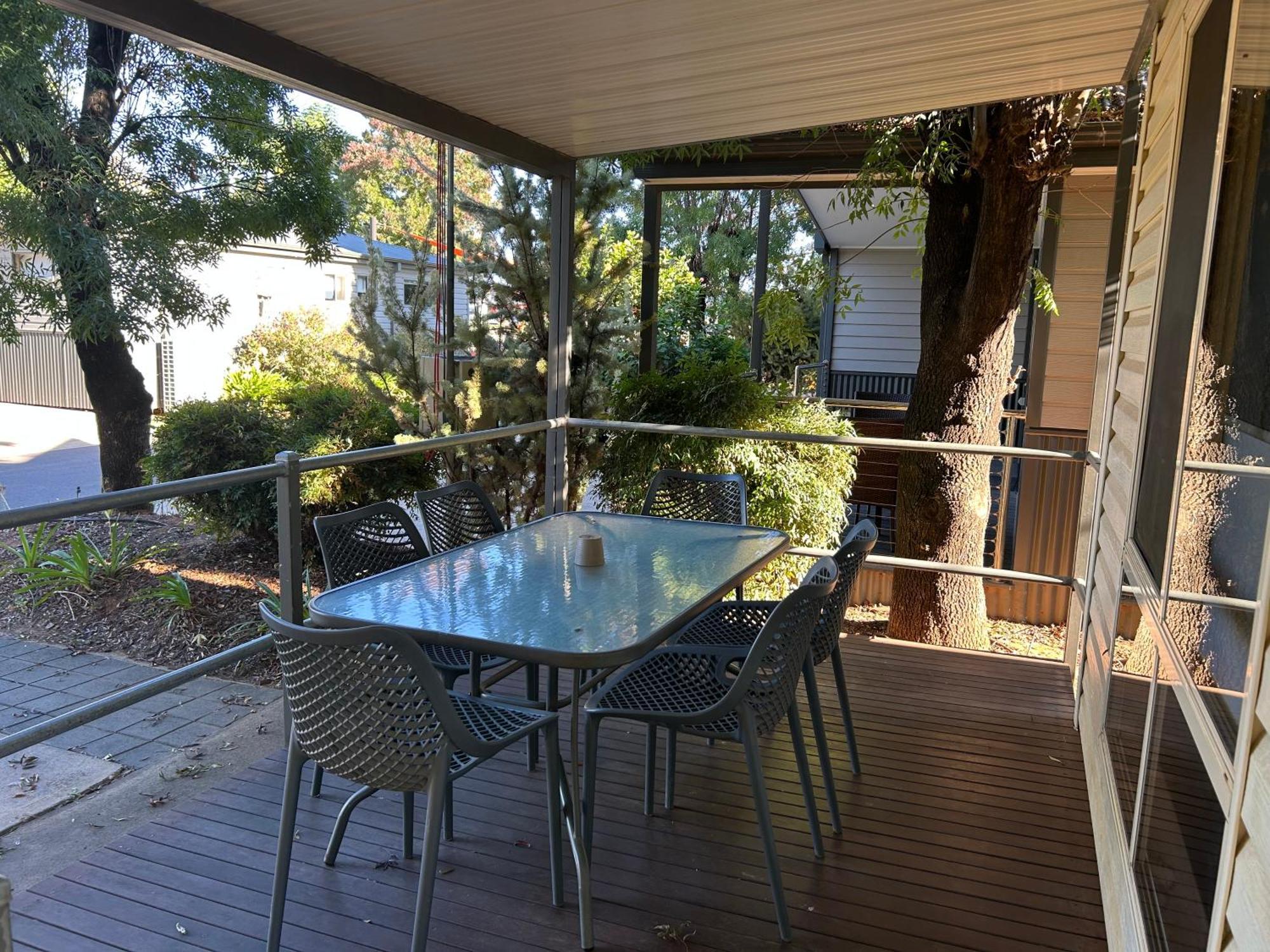 Отель Big4 Mildura Getaway Экстерьер фото